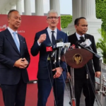 Ketemu Jokowi Di Istana  Bos Apple Kaji Bangun Pabrik Di Indonesia
