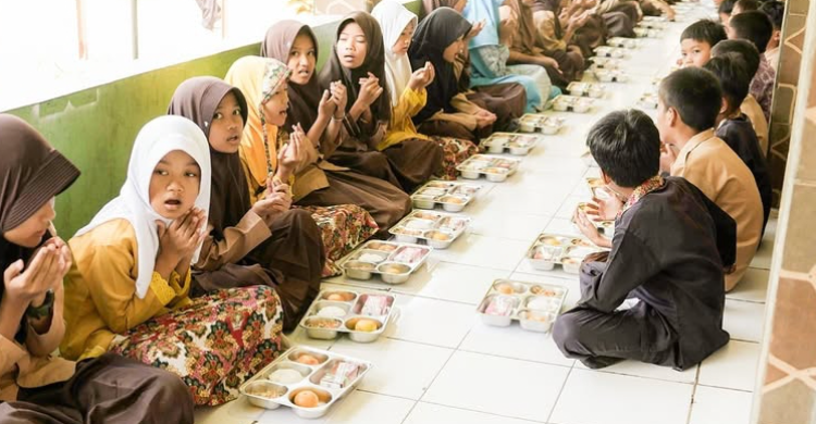 Pemda Diminta Kawal Ketat Program Makan Bergizi Gratis