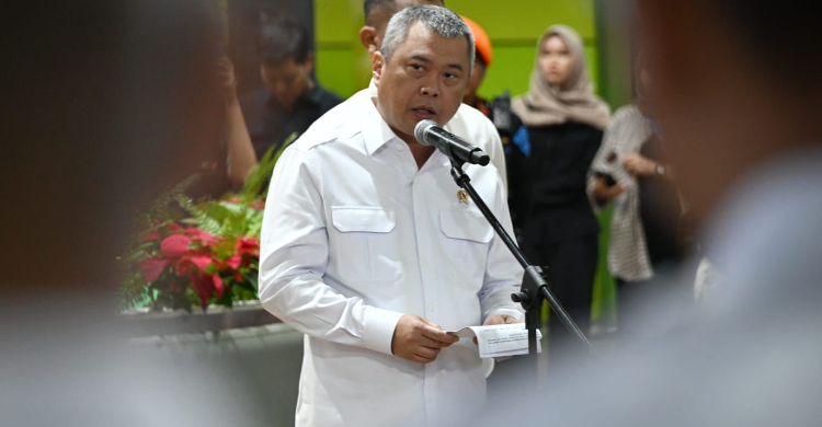 3 94 Juta Penumpang KA Nataru  Menhub Tekankan Keselamatan