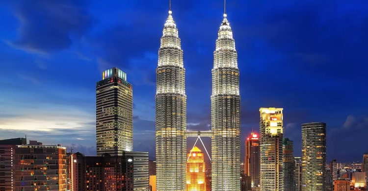 Berlaku 1 Januari 2026 Buang Sampah   Meludah Sembarangan di Kuala Lumpur Bisa Kena Denda Rp 8 Jutaan