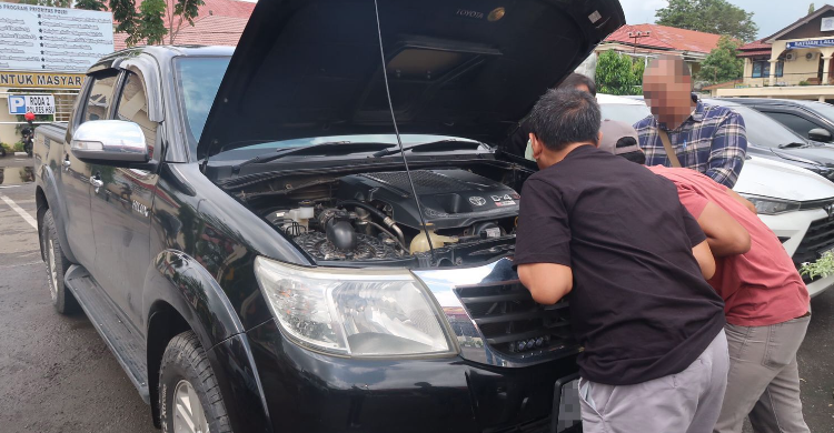 Geledah Rumah Dinas   Kantor Kejari HSU  KPK Sita Mobil Milik Pemda Tolitoli