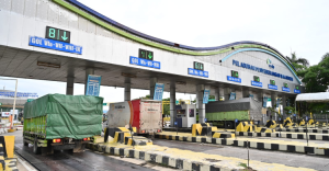 Jelang Arus Balik Libur Tahun Baru  Bus Dan Logistik Ke Jawa Terus Meningkat