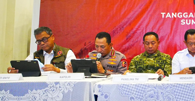 Polri Kerahkan 11 625 Personel   Infrastruktur Lengkap Tangani Bencana Sumatera