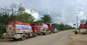 Tempuh Jalur Alternatif  Mobil Tangki Pertamina Berhasil Masuk Takengon