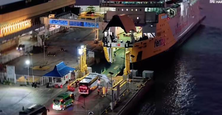 Terapkan Sistem Digital TBS  Pelindo Regional 2 Berhasil Urai Macet Arus Nataru