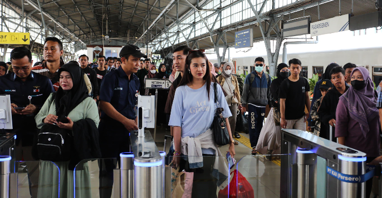 748 855 Pelanggan KAI Manfaatkan Face Recognition Selama Libur Nataru 2026