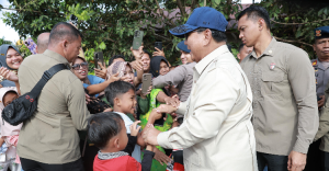 Dari Tapsel  Prabowo Lanjut Ke Aceh Tamiang Cek Pembangunan Huntara
