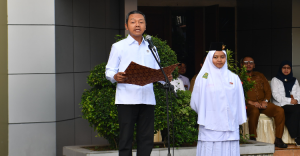 Hari Pertama Sekolah  Wamen Fajar  Sekolah Harus Aman Dan Menggembirakan