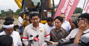 Investasi Capai Rp 39 Triliun Ara   Dedi Naik Beko  Bersihkan Lahan Rusun Subsidi Meikarta