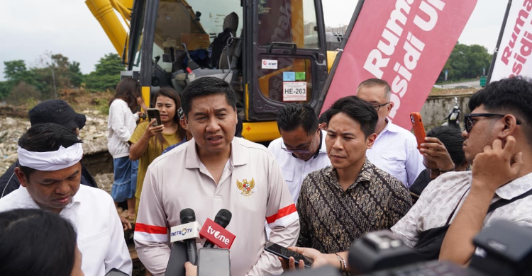 Investasi Capai Rp 39 Triliun Ara   Dedi Naik Beko  Bersihkan Lahan Rusun Subsidi Meikarta