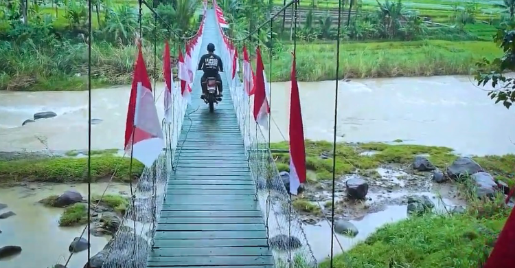 Jembatan Gantung Pulihkan Akses Petani Dan Pelajar Di Wonogiri