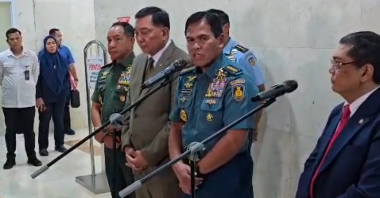 Latihan di Cisarua  23 Marinir Jadi Korban Longsor  4 Ditemukan Meninggal