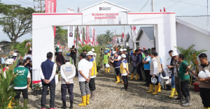 Penuhi Kebutuhan Hidup  Korban Banjir Sumatera Putar Otak Cari Pekerjaan