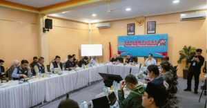 Pimpin Rapat Satgas Bencana Dasco Langsung Telepon Prabowo  Urusan Lancar