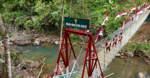 Puluhan Tahun Terisolasi  Jembatan Gantung Jadi Akses Utama Pangandaran Tasikmalaya