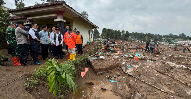 Reda di Sumatera  Bencana Geser ke Jawa