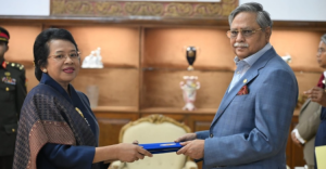 Serahkan Surat Kepercayaan Dubes Listyowati Dorong Kerja Sama Investasi Hingga Energi RI Bangladesh