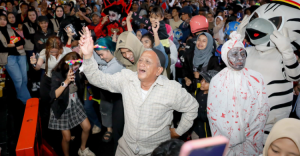 Tanpa Kembang Api  Kota Bandung Tetap Bersinar di Malam Tahun Baru