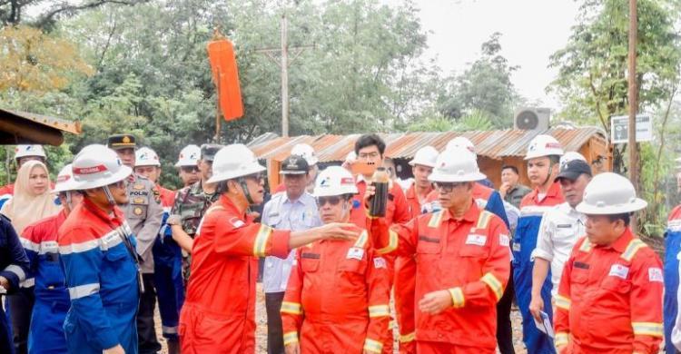 Wamen ESDM Tinjau Migas Jambi  Produksi Minyak Dipatok 1 000 Barel Per Hari