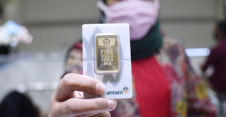 Emas Antam Ngamuk Lagi Harganya Tembus Rp 3 Juta Per Gram