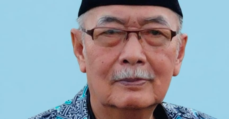 KH Olih Komarudin  Polri di Bawah Presiden sebagai Jalan Wasathiyah