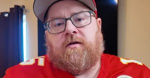 Ngurung Diri Selama Satu Tahun Di Kamar