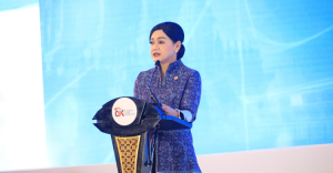 OJK   Tertinggi Sejak Juni 2021  Sektor Jasa Keuangan Tumbuh 7 92 di 2025
