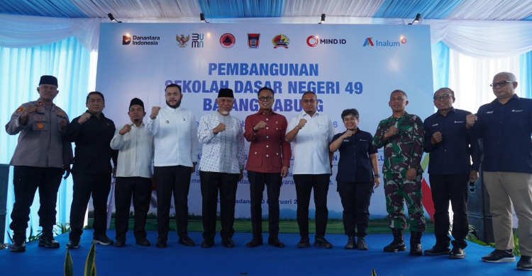 Pulihkan Padang  INALUM Bangun SDN 49 Batang Kabung Dan Gelar Pengobatan Gratis