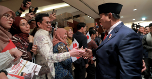 Antusias Diaspora Sambut Prabowo di Jepang  Beliau Sangat Ramah  Bisa Selfie