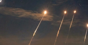 Rudal Iran Hantam Fasilitas Nuklir Israel Di Dimona  30 Warga Terluka