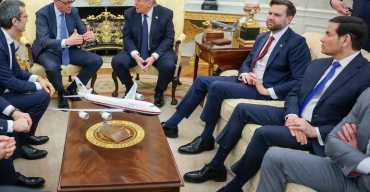 Sekutu Di Eropa Tolak Bantu Lawan Iran  Trump Curhat Ke Kanselir Jerman