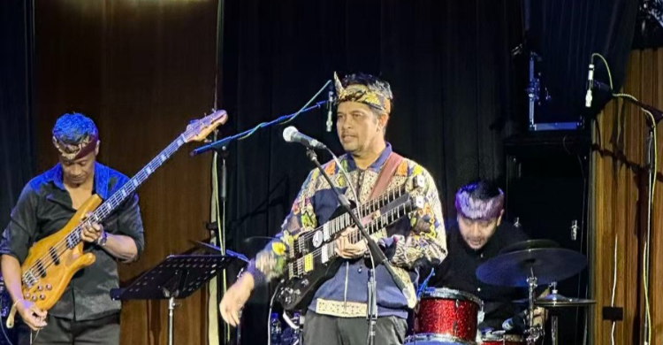 Balawan Quartet Pukau Penikmat Musik Jazz Shanghai