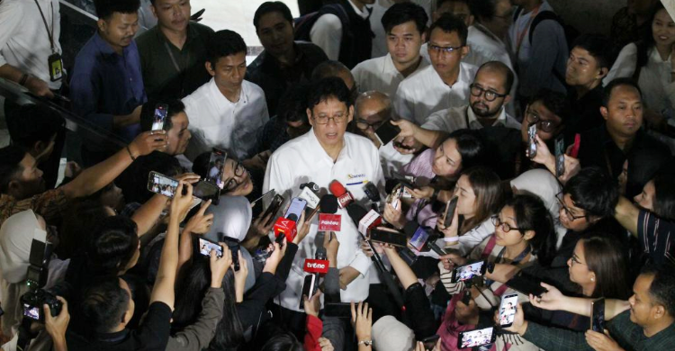 Efisiensi Anggaran Pejabat Dilarang Ke Luar Negeri  Kecuali Kepepet