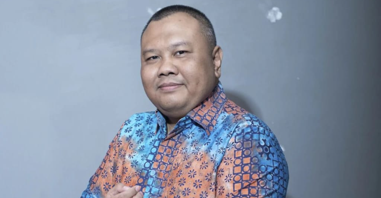 Hendri Satrio  Analisis Pengamat Bukan Horoskop