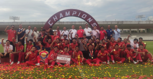 Liga 4 Ditutup  ASIOP FC Sukses Angkat Trofi Di Senayan