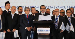 Menggugat Algoritma  Prof  Harris  Lampaui Dogmatisme Hukum Klasik