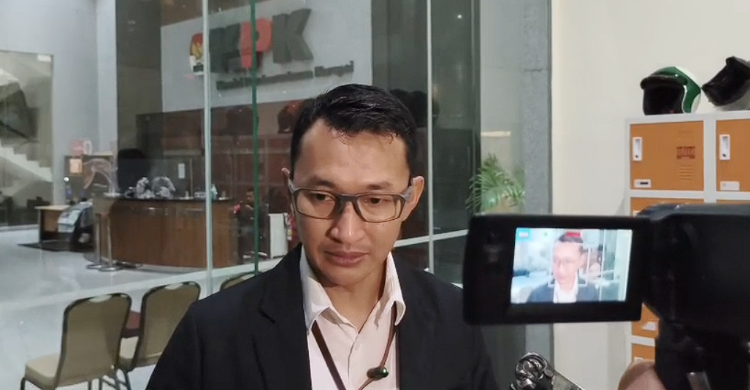 Periksa Suami Fadia Arafiq KPK Dalami Peran Keluarga Di Kasus Bupati Pekalongan