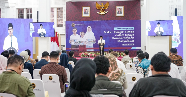 Telah Berlangsung 15 Bulan MBG Tarik Investasi 40 T  Serap 1 18 Juta Pekerja