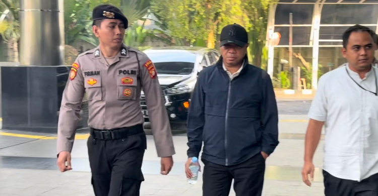 Tiba di Gedung KPK  Bupati Tulungagung Langsung Diperiksa