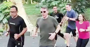 Dubes Rod Brazier Jogging Bareng Bima Arya Di Kebun Raya Bogor