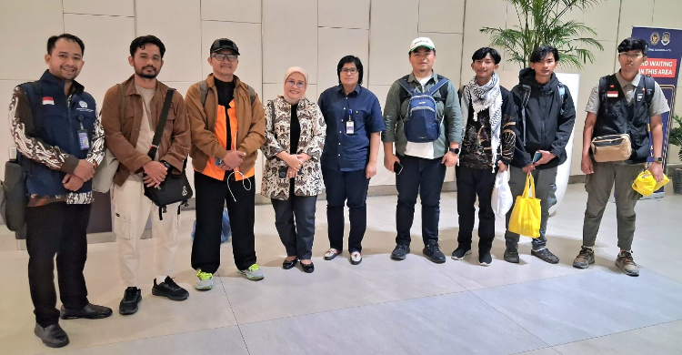 Pemerintah Pulangkan Enam Relawan Indonesia dari Misi Global Sumud Land Convoy