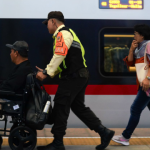 Penjualan Tiket Whoosh di Long Weekend Capai 33 602 KCIC Siapkan Fasilitas   Layanan Penunjang Bagi Penumpang Berkebutuhan Khusus