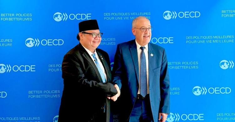 Airlangga Bertemu Presiden Swiss  Bahas Aksesi OECD Hingga Ketahanan Energi
