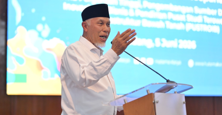 Benahi Persoalan Antrean Di SPBU  Gubernur Sumbar Bentuk Satgas Pengawasan BBM