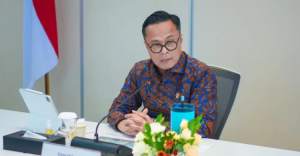 Danantara  Isu Orang Kaya Wajib Beli Merah Putih Bond Hoaks