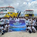 Hari Laut Sedunia  ASDP Bersihkan 13 Ton Sampah Laut dan Pesisir