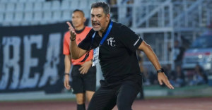 Marcos Santos Ogah Tinggalkan Arema