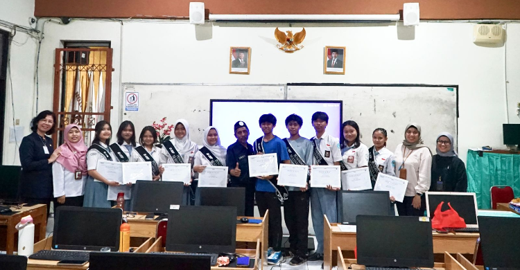 Program Beasiswa JIEP Antar 100 Persen Peserta Lolos ke Perguruan Tinggi Negeri