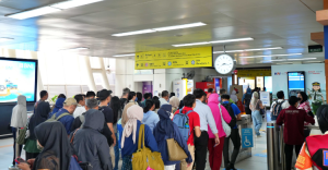 Urai Kepadatan Penumpang  KAI Tambah Frekuensi LRT Jabodebek Saat Jam Sibuk Pagi
