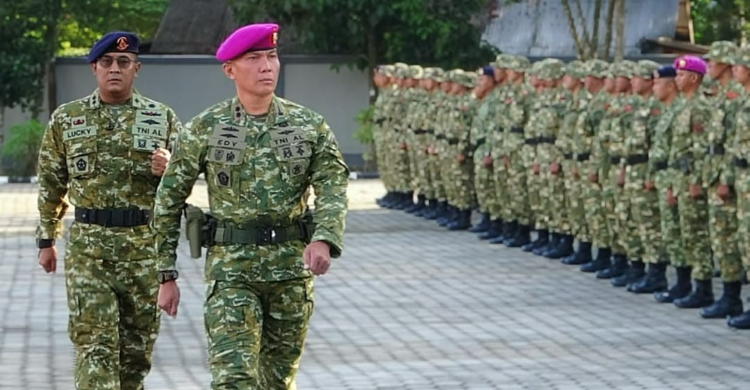 Dari Tanjung Uban  Letkol Marinir Edy Effendi Menginspirasi Generasi Muda